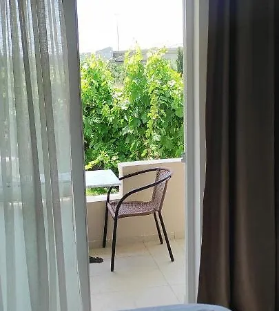 Apartments Cobi Ulcinj Exterior photo