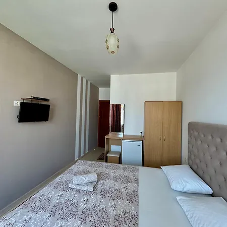 Apartments Cobi Ulcinj Room photo